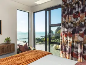 Tirohanga Nui