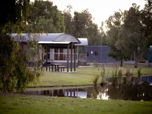 Tasman Holiday Parks - Moama on the Murray