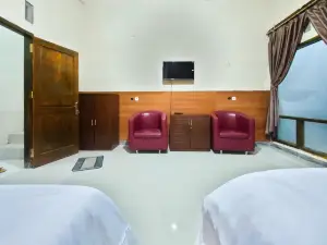 Amore Guesthouse Syariah Mitra RedDoorz