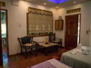 Aabana Beach & Watersport Resort