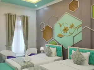 HOTEL SUTRA TOUR