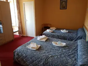 Hôtel Maen-Hir Dol Gare