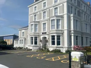 CAE Mor Hotel