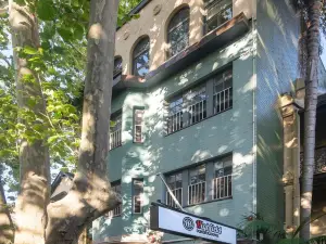 Highfield Private Hotel