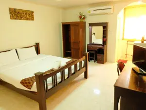 Siam House Interplace