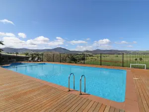 Off Mountain Accommodation