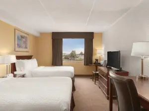 Days Inn by Wyndham Fallsview