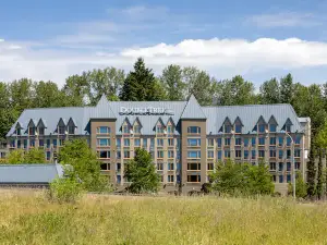 DoubleTree by Hilton North Vancouver