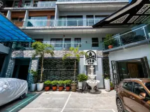 JSB Suites