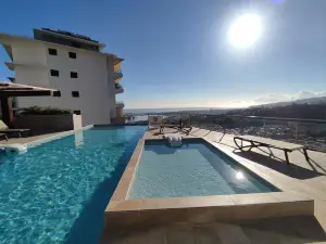 Charmant F2 à SkyNui, Piscine de 25m et Vue Mer