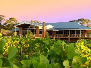 Wild Cattle Creek Estate