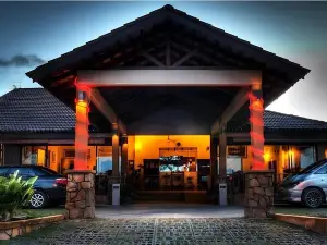 Ulek Beach Resort
