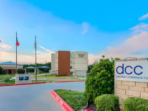 Fairfield Inn & Suites Decatur at Decatur Conference Center