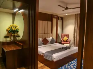 Four Leaf Hotel Akosha