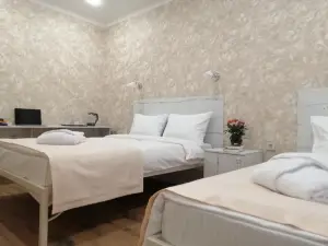 Avangard Hotel