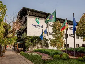 Serrazul Hotel