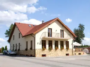 Dworek Biesiadny