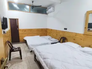 Hotel Gulmarg