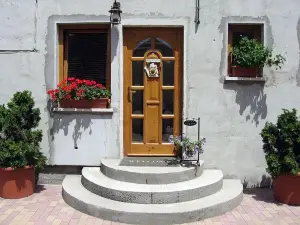Tolgyfakucko Apartman
