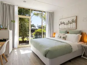 Peninsula Beach Motel