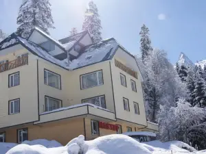 Nastup Hotel