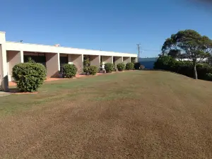 Tannum Sands Hotel / Motel