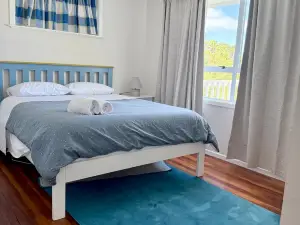 'Noni's House' Coastal Opononi Hokianga
