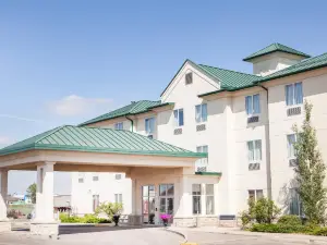 รามาดา โดย Wyndham Estevan