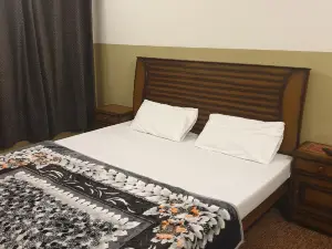 Shalimar Hotel Muzaffarabad
