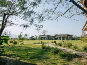 Sanctuary - Chitwan National Park , Nepal