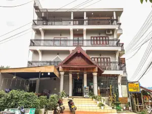 โรงแรมบันทัง เมาน์เทน วิว ริเวอร์ไซด์