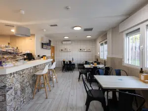 Hostal 82