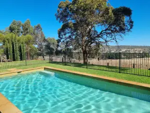 47 Woolshed Road - Adelaide Hills Rural Retreat