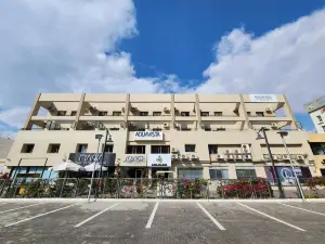 Aquavista Hotel & Suites