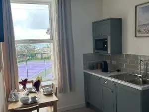 Duporth Guest House
