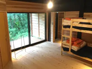 合掌ゲストハウス かずら