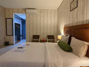 納倫德拉廣場飯店-蘇邦
