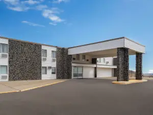 Days Inn by Wyndham Mandan Bismarck Area