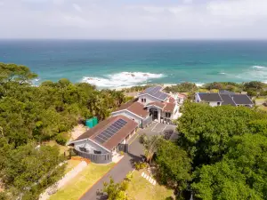 Beachcomber Bay Guest House in South Africa