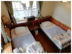 บ้านเดี่ยว 1 ห้องนอน 1 ห้องน้ำส่วนตัว ขนาด 65 ตร.ม. – เอะนิวะ