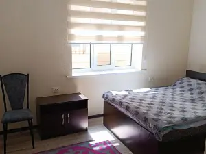 Uz-Anar Guest House