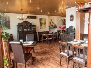 Neubert`s Gasthaus am Rhein