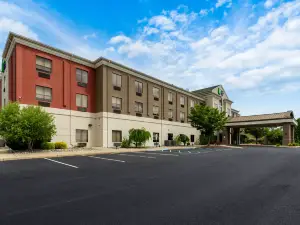 Holiday Inn Express & Suites NEWTON SPARTA by IHG