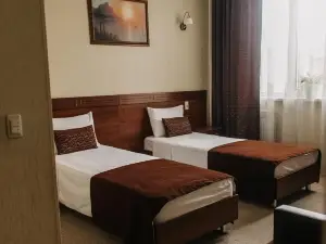 Vyatka Streets Scarlet Sails