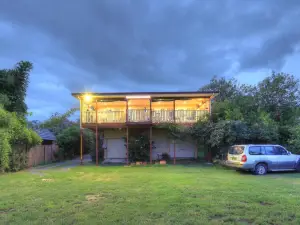 Andavine House - Bed & Breakfast