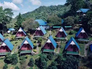 อุกฤษฟาร์มฮิลล์ ภูชี้ฟ้า Ukrist farm hill