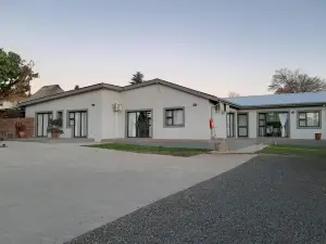 美迪斯泰自助式家庭旅館