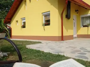 Njih Tri Jelova Gora