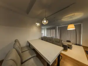 R-STUDIO-EBISU