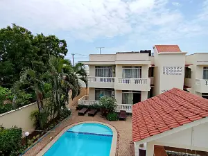 Pawenzi Serviced Apartments
